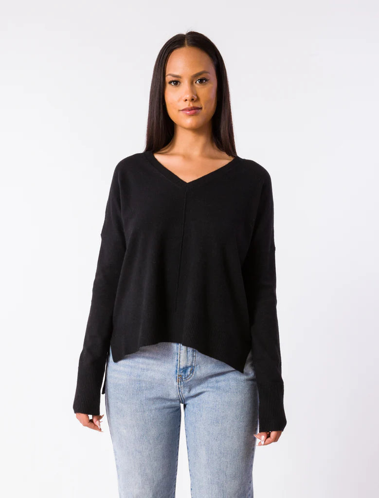 BLACK WAGNER TOP